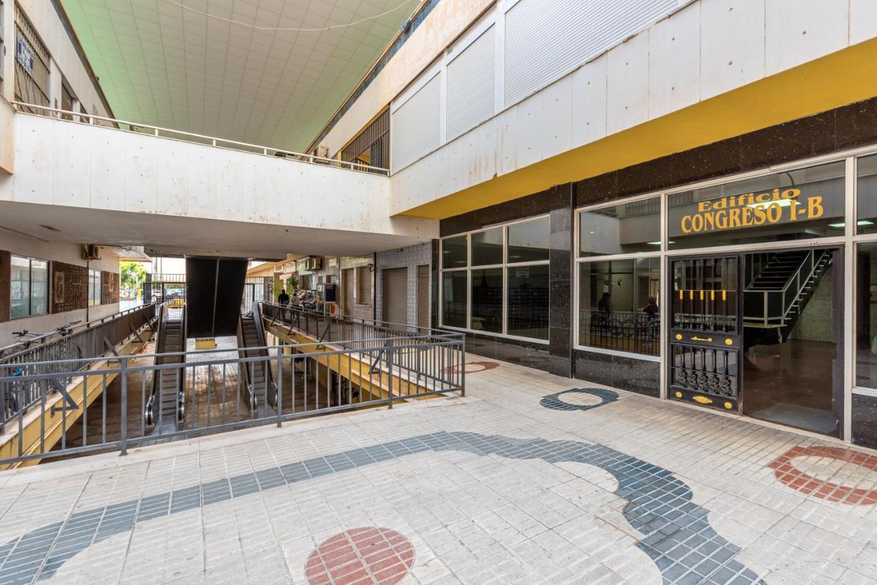 Congresos Centro Apartment Torremolinos Bagian luar foto